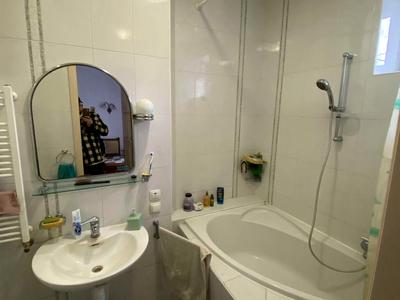 квартира за адресою Ніщинського П., 6