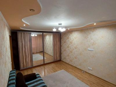 квартира за адресою Оноре де Бальзака вул., 68