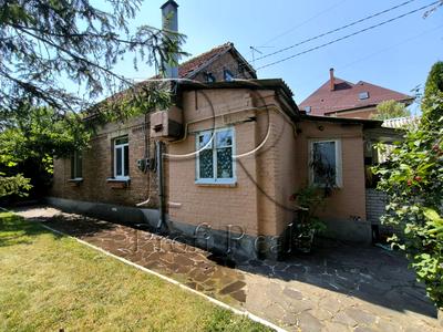 будинок за адресою Дібровна вул., 8