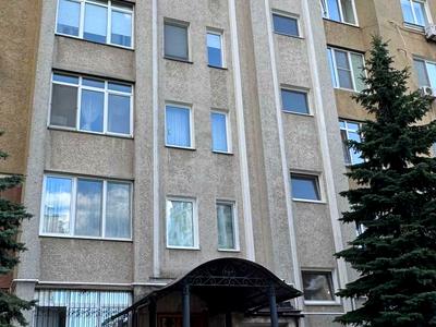 квартира за адресою Довженка вул., 8