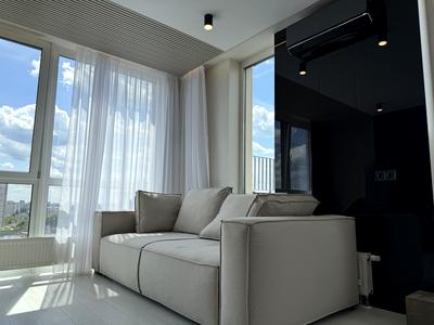 квартира за адресою Салютна вул., 2к18