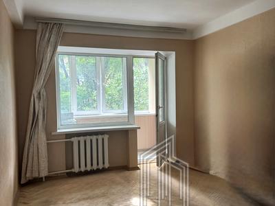 квартира за адресою Салютна вул., 5