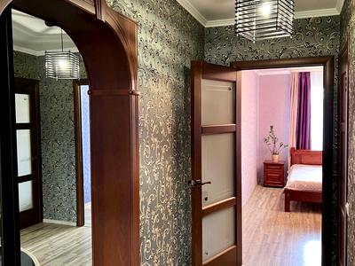 квартира за адресою Анни Ахматової вул., 11