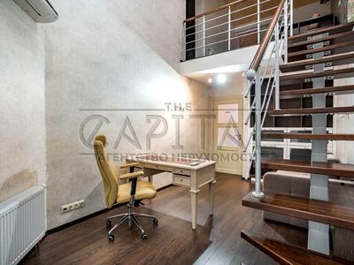 квартира за адресою Регенераторна вул., 4 к11