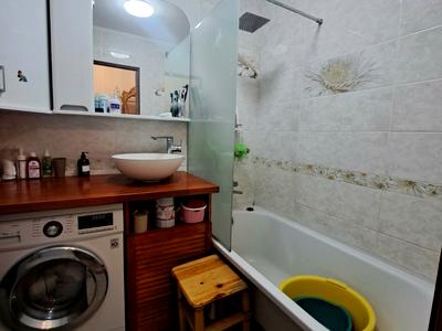 квартира за адресою вул. Прикордонна, 80