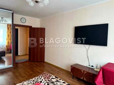 квартира за адресою Сергія Данченка вул., 3