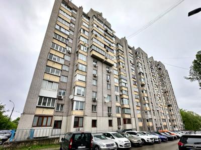 квартира за адресою Тополева вул., 4-8