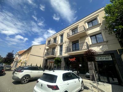 квартира за адресою Собранецька вул., 26
