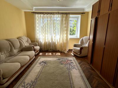 квартира за адресою Кирилівська вул. (Фрунзе), 131