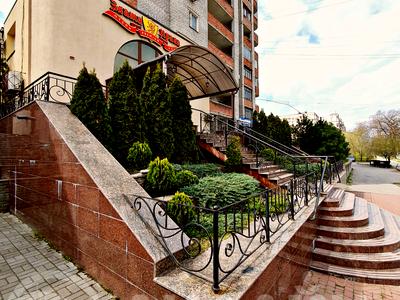 коммерческая по адресу Чаривная ул., 38-Б