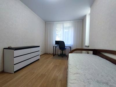 квартира за адресою Регенераторна вул., 4 к1-9