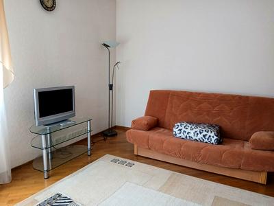 квартира за адресою Анни Ахматової вул., 45