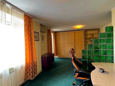 квартира за адресою Драгоманова вул., 17