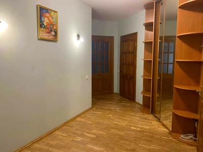 квартира за адресою Саперно-Слобідська вул., 8