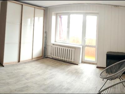 квартира за адресою Верховинна вул., 87