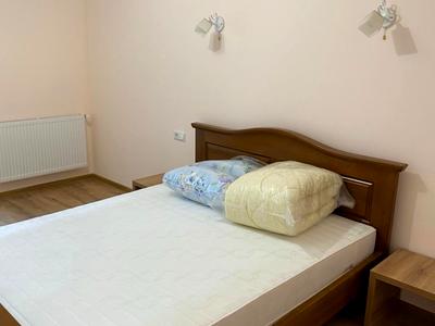 квартира за адресою Олександра Довженка вул., 7а