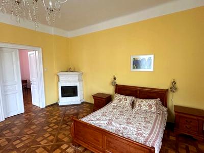 квартира за адресою Корнякта вул., 1