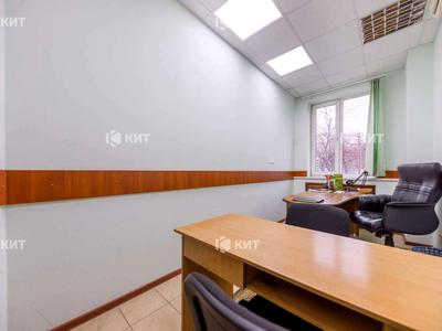 комерційна за адресою Аерокосмічний просп., 41/2