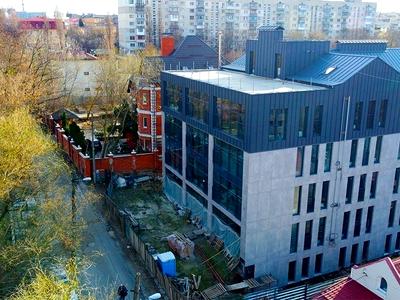 комерційна за адресою Деміївська пл. (Московська), 1