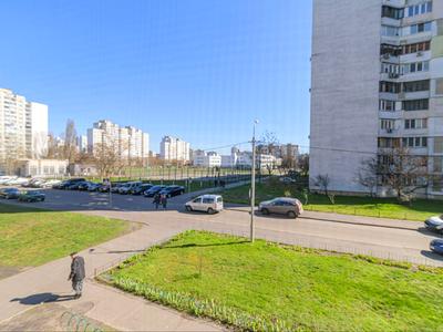 квартира за адресою Ревуцького вул., 7
