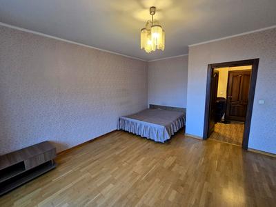 квартира по адресу Осенняя ул., 33