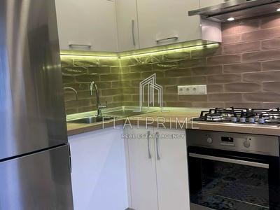квартира по адресу Киев, Русановский бульв., 5