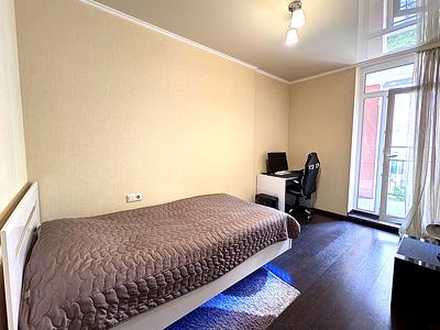 квартира за адресою Регенераторна вул., 4 к10