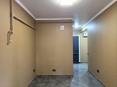 комерційна за адресою Дорогожицька вул., 15