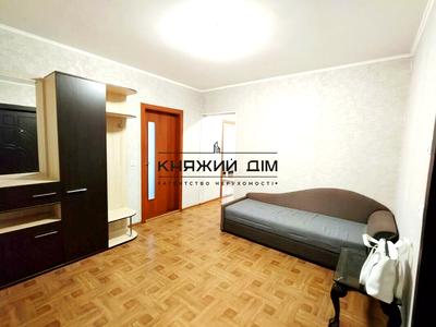 квартира за адресою Здолбунівська вул., 13
