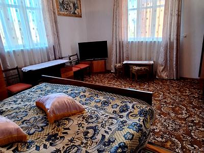 дом по адресу пгт. Красное, Драгоманова