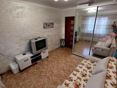 квартира за адресою Озерна вул. (Червоних Майовщиків), 35