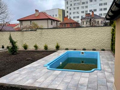 будинок за адресою Рівності пров.