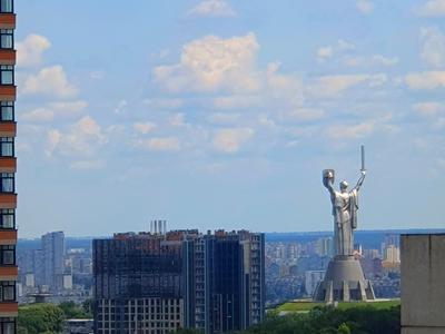 квартира за адресою Євгена Коновальця вул. (Щорса), 44-А