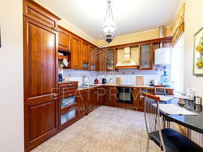 квартира за адресою Назарівська вул. (Вєтрова), 9