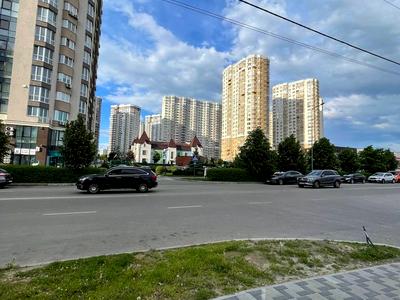 квартира за адресою Василя Симоненка вул., 2-Б