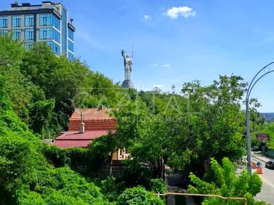 комерційна за адресою Старонаводницька вул., 43