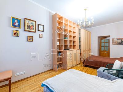 квартира за адресою Назарівська вул. (Вєтрова), 9
