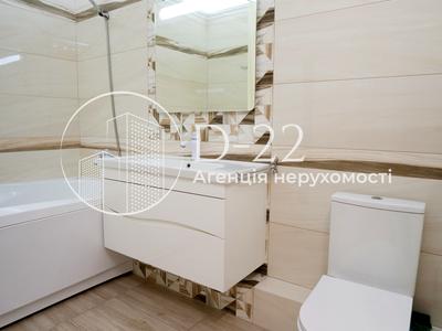 квартира за адресою Ревуцького вул., 40-Г