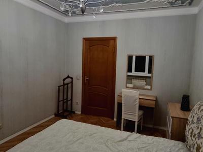 квартира за адресою Панаса Мирного пров., 11