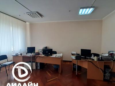 комерційна за адресою Володимира Грищенка вул., 27