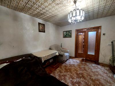 квартира за адресою Володимира Великого, 19
