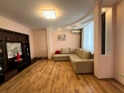 квартира по адресу Миколы Бажана просп., 10