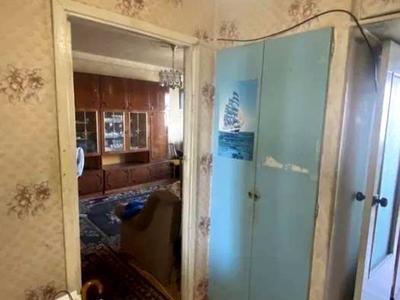 квартира за адресою Автозаводська вул., 77