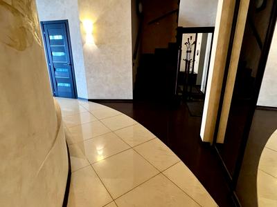 квартира за адресою Олександра Кониського вул., 28А-30А