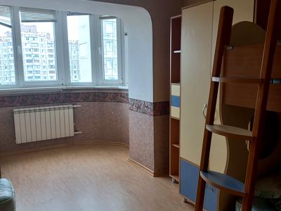 квартира за адресою Анни Ахматової вул., 3-А