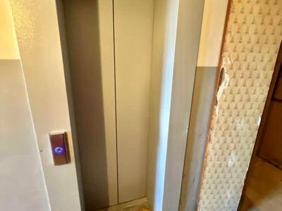 квартира за адресою Голосіївський просп. (40-річчя Жовтня), 15-А