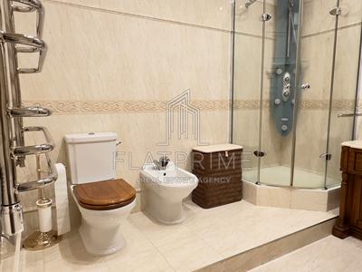 квартира за адресою Старонаводницька вул., 13-А
