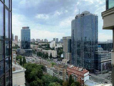 квартира за адресою Кропивницького вул., 10