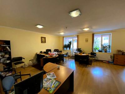 комерційна за адресою Михайла Мулика вул. (Гаркуші), 31