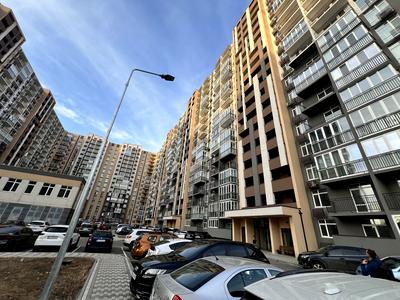 квартира за адресою Академіка Заболотного вул., 148 